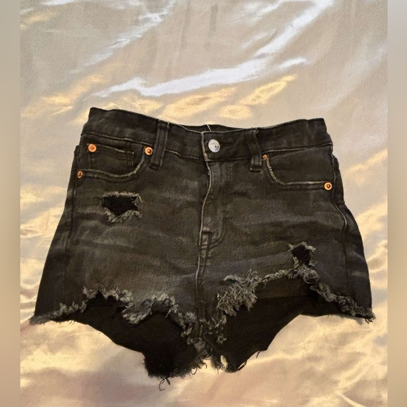 American Eagle Shorts - Picture 2 of 2
